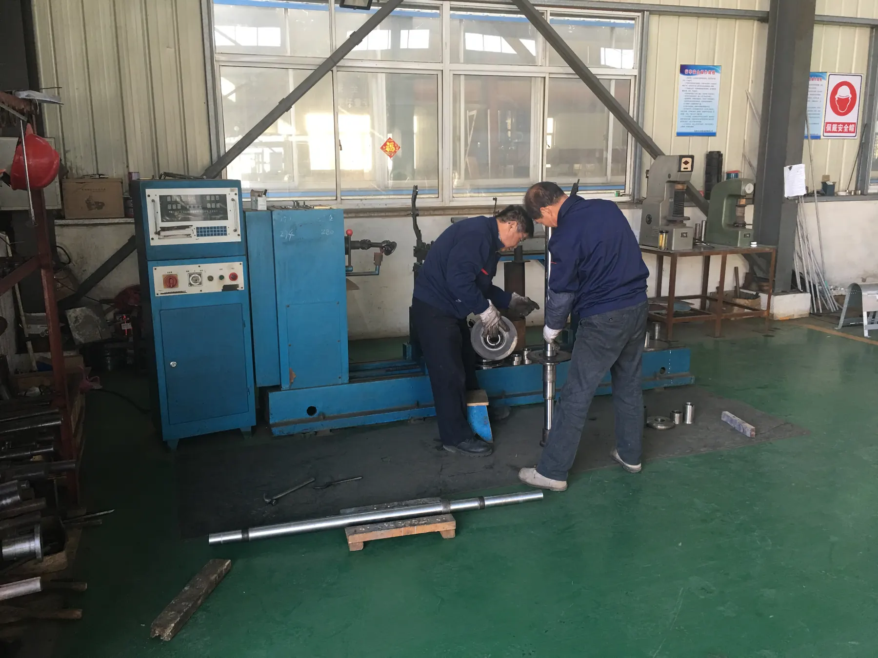 Dynamic balancing inspection equipment