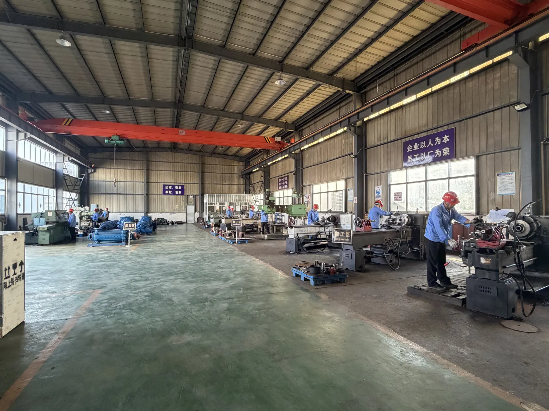 Huali pump production workshop